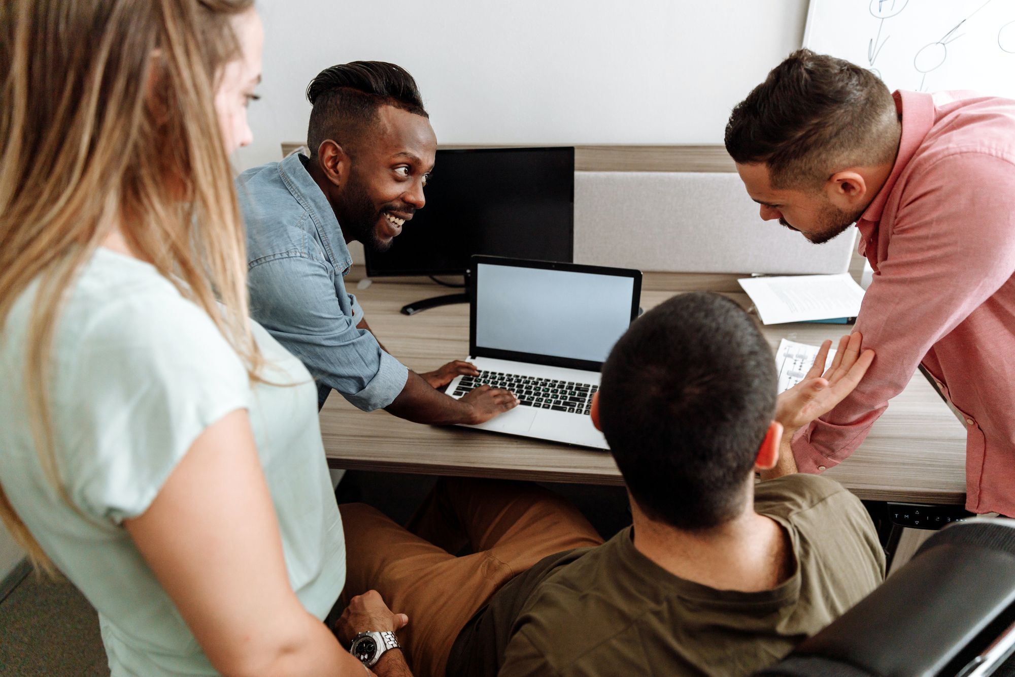 10 Office Games For Building a Positive Culture