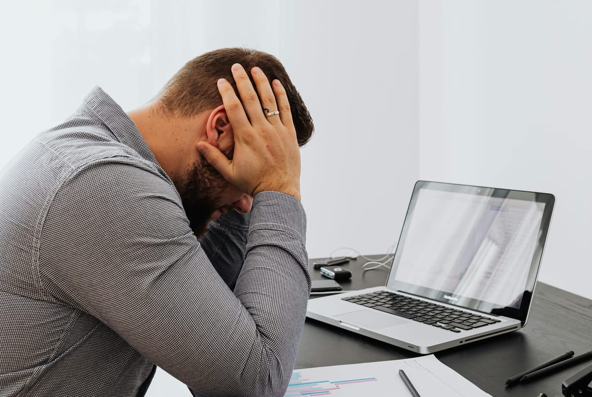 How to prevent workplace stress from affecting personal life