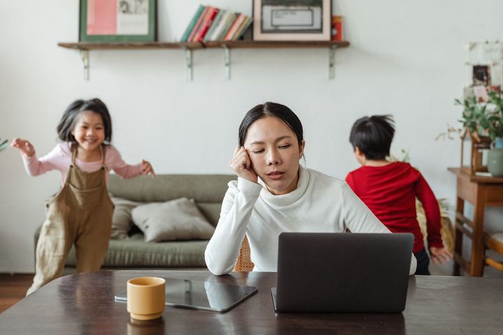 Tips For Working Moms to Have Better Work-Life Balance